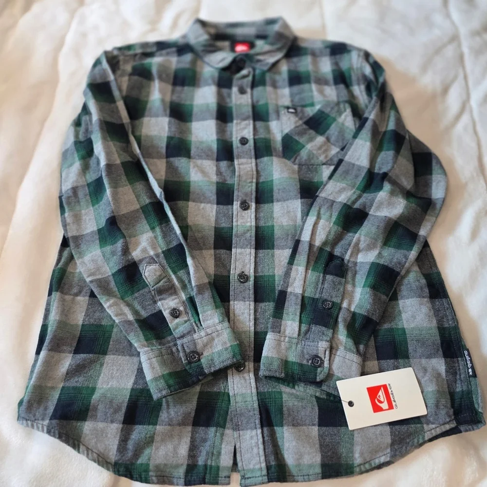 Quiksilver long sleeve